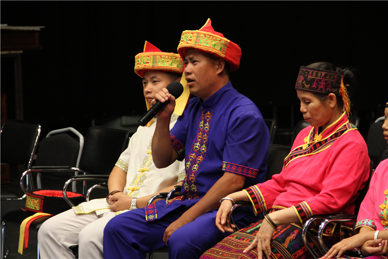 12、吉貴做客央視《逐夢時代》 講述“海南檳榔谷的旅游蛻變之路”