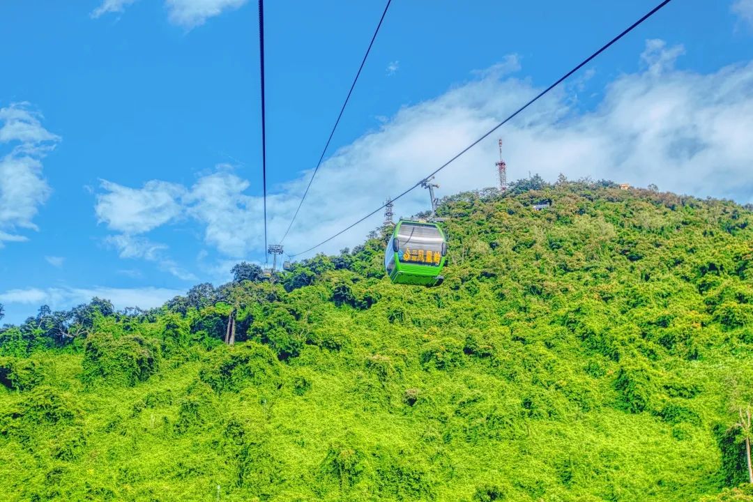三亞鳳凰嶺海誓山盟景區
